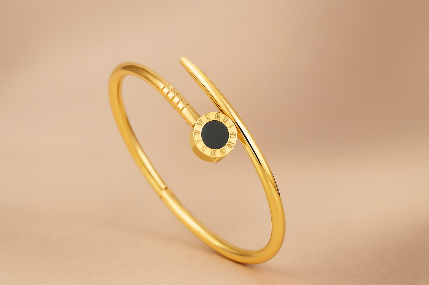 Dial Gold Bracelet