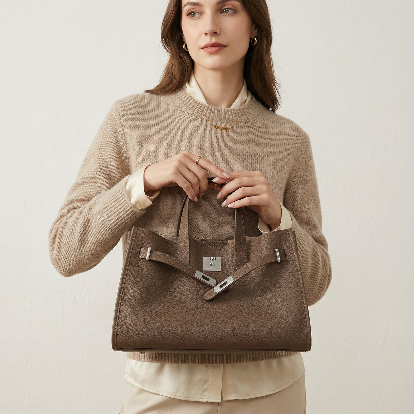 The Structured Essential Leather Tote